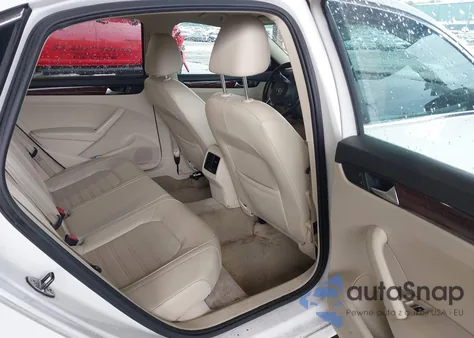 2013 Volkswagen Passat 2.5L Sel из США, поврежденный, VIN 1VWCP7A37DC100365